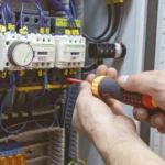 Wkrętak izolowany VDE z grzechotką i 6 wymiennymi grotami 808062 BAHCO